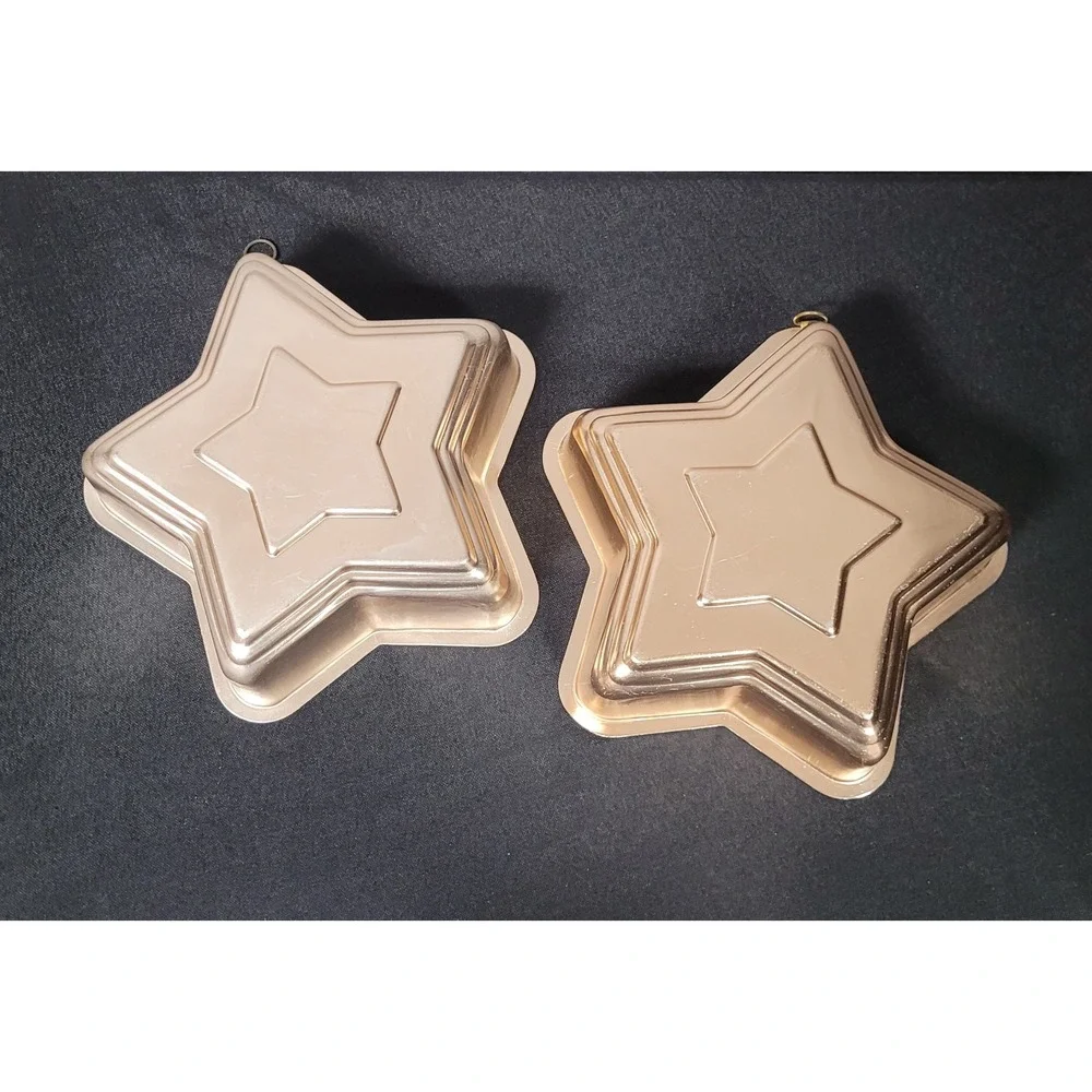 Vintage 1960s Copper-Toned Aluminum Star Jello Mold Wall Decor - Set of 2